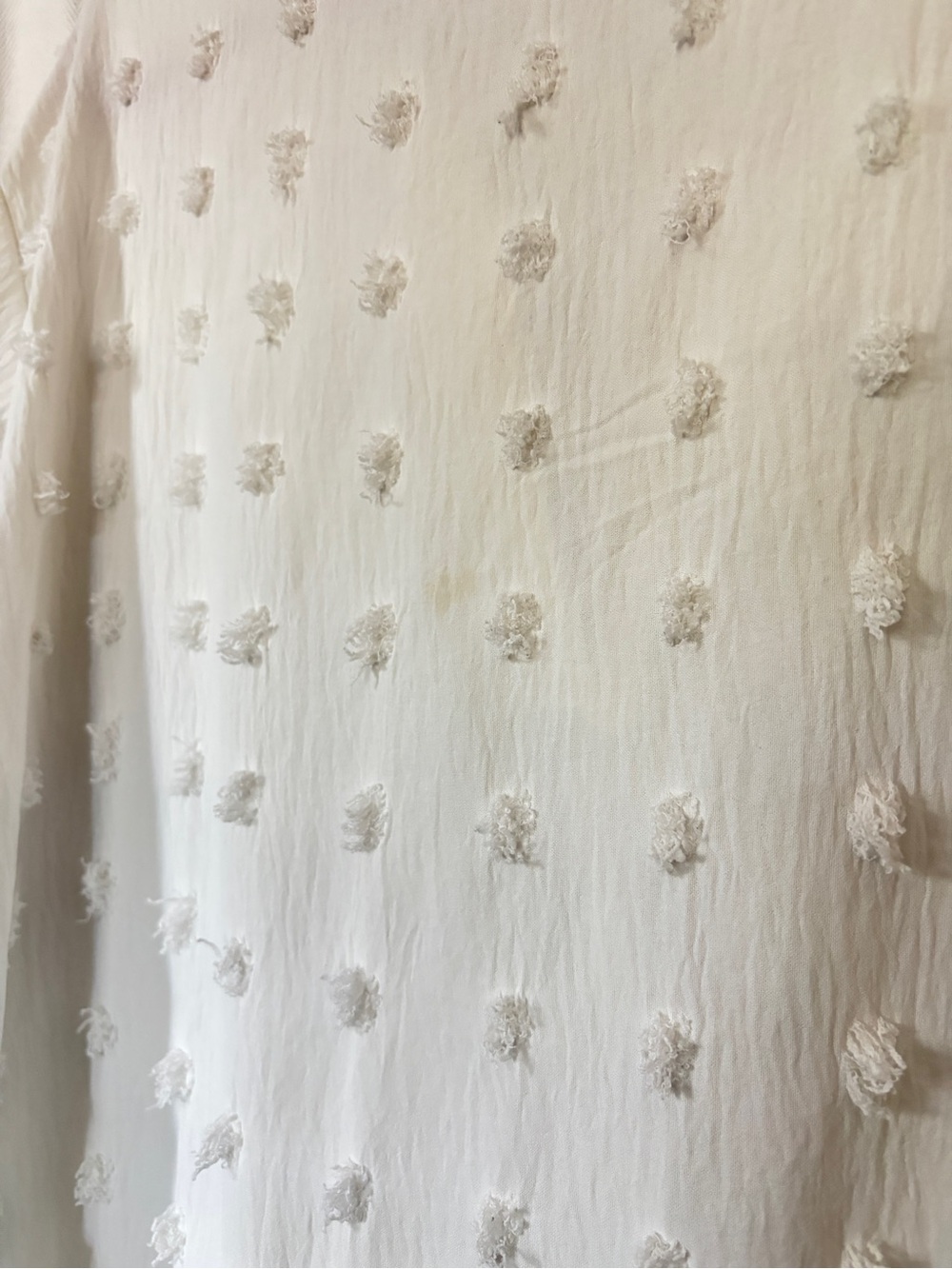 Lightweight White Textured V-Neck Tunic Top - Picture 6 of 6